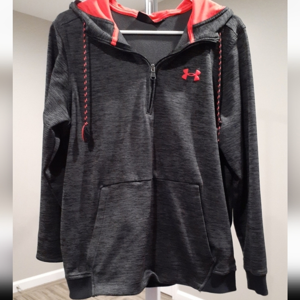 Under Armour Hoodie